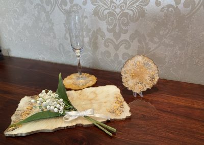 Tablett und Untersetzer – Set Gold